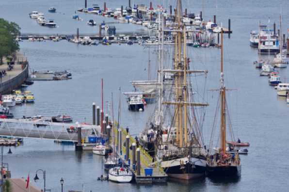 20 September 2022 - 17:09:45
It's a classic night on the town quay tonight. Pelican, Royalist and Pilgrim. A fine sight.
--------------------
Tall ship TS Royalist joints Pelican in Dartmouth